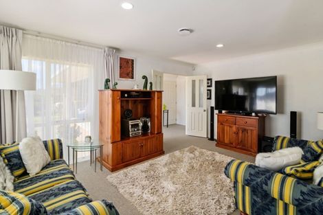 Photo of property in 118 Rimuvale Street, Pukehangi, Rotorua, 3015