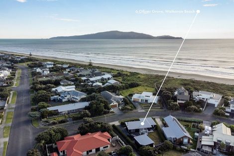 Photo of property in 6 Olliver Grove, Waikanae Beach, Waikanae, 5036