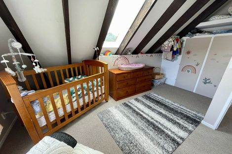 Photo of property in 53 Parkway, Wainuiomata, Lower Hutt, 5014