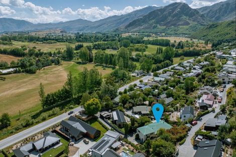 Photo of property in 111 Mcdonnell Road, Arrowtown, 9302
