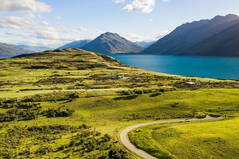 Photo of property in 3 Hanley Lane, Fernhill, Queenstown, 9300