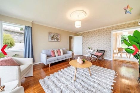 Photo of property in 27 Magnolia Grove, Maungaraki, Lower Hutt, 5010