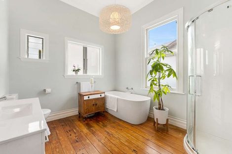 Photo of property in 12 Koromiko Road, Gonville, Whanganui, 4501