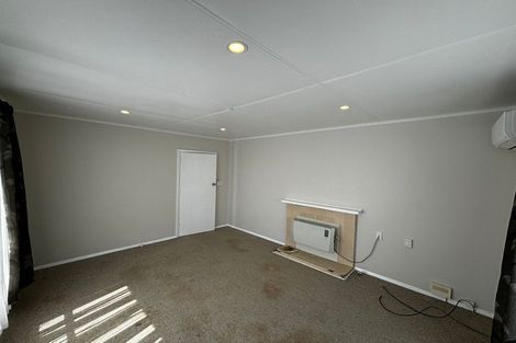 Photo of property in 67 Fairfield Road, Hawera, 4610