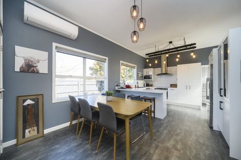 Photo of property in 46 Kingswood Street, Takaro, Palmerston North, 4412