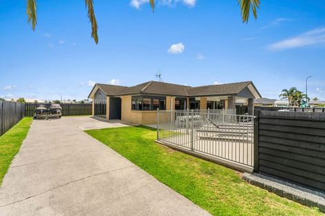Photo of property in 11 Thoroughbred Place, Papamoa Beach, Papamoa, 3118