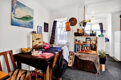 Photo of property in 18 Puriri Street, Hawera, 4610