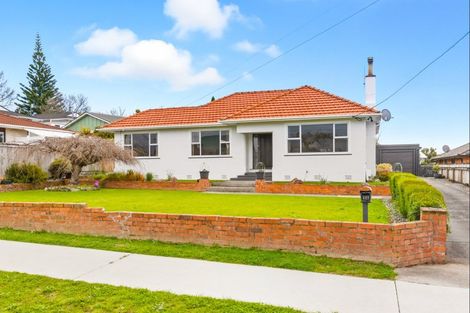 Photo of property in 127 Winchester Street, Levin, 5510