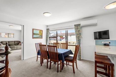 Photo of property in 10 Tatyana Place, Massey, Auckland, 0614