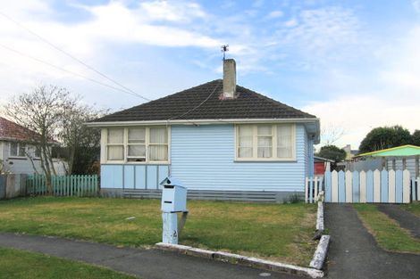 Photo of property in 4 Takahe Street, Frankton, Hamilton, 3204