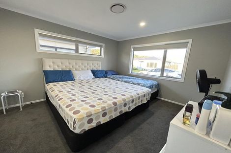 Photo of property in 7 Ron Fawcett Way, Wainuiomata, Lower Hutt, 5014