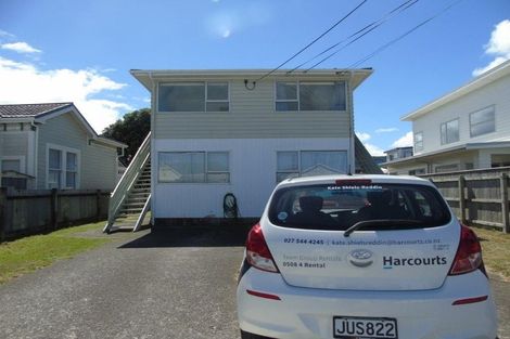 Photo of property in 11 Adelaide Street, Petone, Lower Hutt, 5012