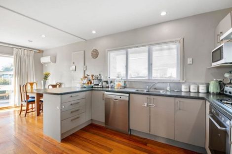 Photo of property in 9 Stretton Street, Bishopdale, Christchurch, 8053