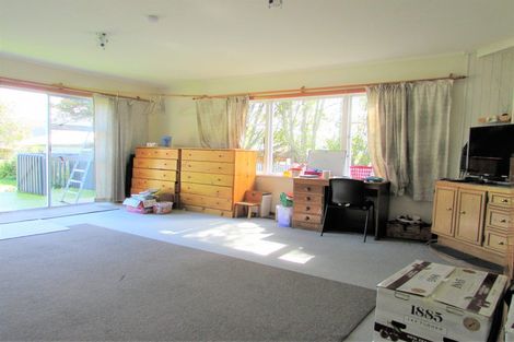Photo of property in 167b Wainuiomata Road, Wainuiomata, Lower Hutt, 5014