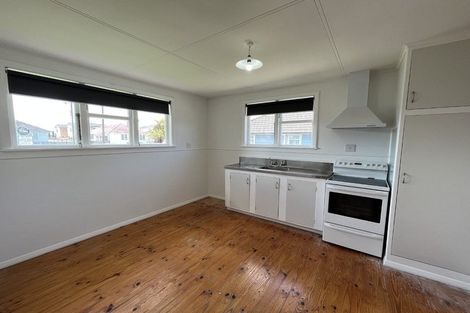 Photo of property in 39 Arimu Road, Papakura, 2110