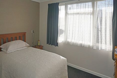 Photo of property in 143 Stobo Street, Grasmere, Invercargill, 9810