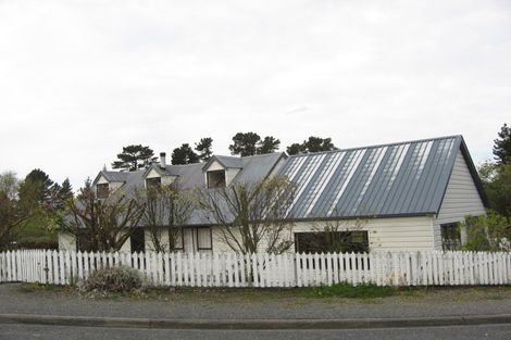 Photo of property in 2 Whitby Place, Kaikoura, 7300