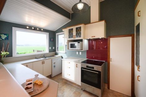 Photo of property in 169 Lockwood Road, Kairanga, Palmerston North, 4475