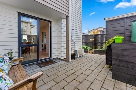 Photo of property in 9 Fuselage Road, Hobsonville, Auckland, 0616
