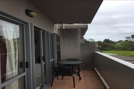 Photo of property in 7e/30 Westward Ho, Glen Eden, Auckland, 0602