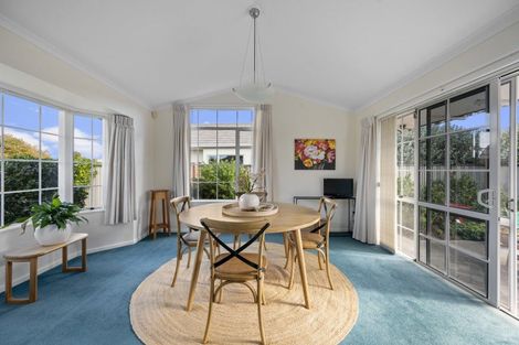 Photo of property in 3 Claridge Place, Taradale, Napier, 4112