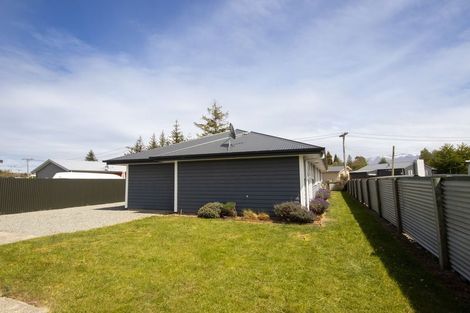 Photo of property in 21 Fraser Crescent, Twizel, 7901