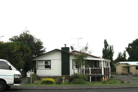Photo of property in 218 Birkdale Road, Birkdale, Auckland, 0626