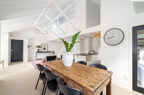 Photo of property in 2/501 Ilam Road, Bryndwr, Christchurch, 8052