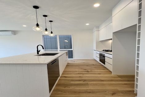 Photo of property in 69 Biokovo Street, Massey, Auckland, 0614