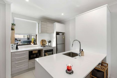 Photo of property in 14 Haddington Drive, Flat Bush, Auckland, 2019