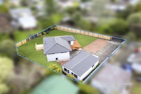 Photo of property in 16 Andelko Place, Henderson, Auckland, 0612