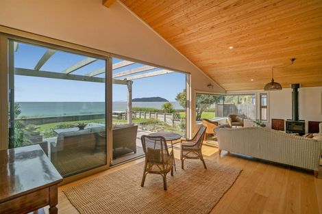 Photo of property in 40 Paku Drive, Tairua, 3508