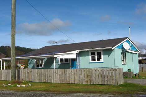 Photo of property in 18-20 Dick Street, Reefton, 7830
