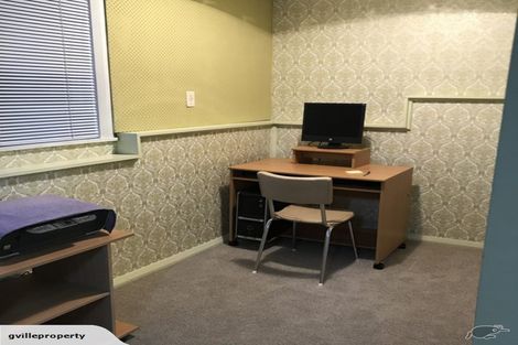 Photo of property in 37 Puriri Street, Gonville, Whanganui, 4501