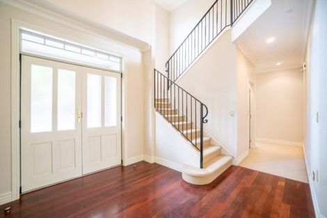 Photo of property in 4 Pastoral Lane, Hokowhitu, Palmerston North, 4410