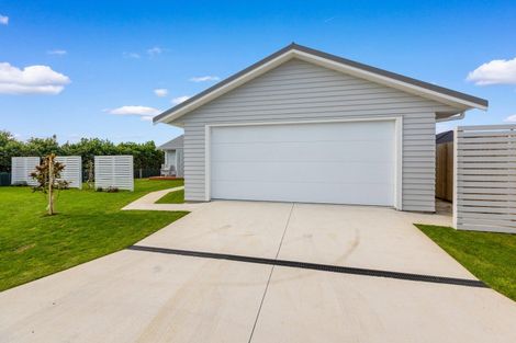 Photo of property in 18 Roka Street, Bell Block, New Plymouth, 4312