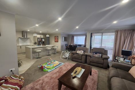 Photo of property in 10 Millbrae Place, Pokeno, 2402