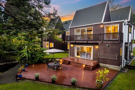 Photo of property in 458 Stokes Valley Road, Stokes Valley, Lower Hutt, 5019