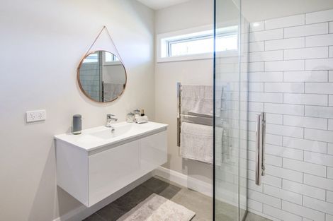 Photo of property in 63a Aramoana Avenue, Devonport, Auckland, 0624