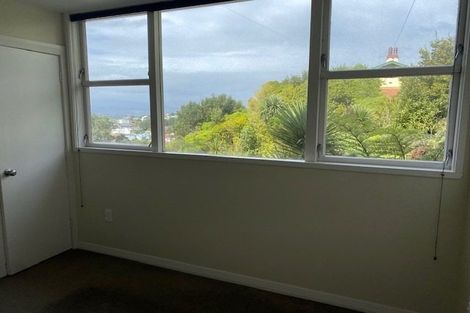 Photo of property in 33a Sugarloaf Road, Brooklyn, Wellington, 6021