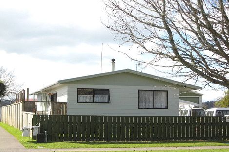 Photo of property in 14 Thompson Crescent, Whakatane, 3120