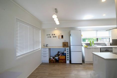 Photo of property in 1/687 East Coast Road, Browns Bay, Auckland, 0630