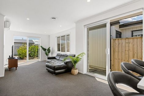 Photo of property in 24 Foley Grove, Pyes Pa, Tauranga, 3110