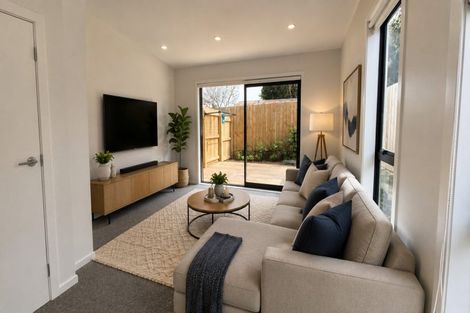 Photo of property in 11/30 Bowater Place, Manurewa, Auckland, 2102