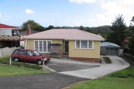 Photo of property in 306a Lincoln Road, Henderson, Auckland, 0610