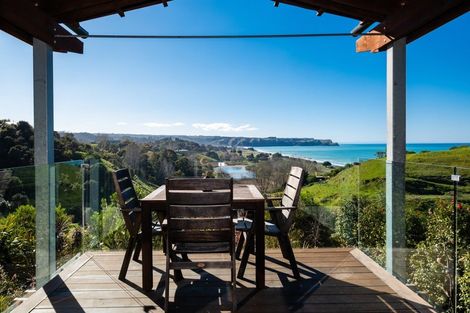 Photo of property in 1317 State Highway 2, Eskdale, Napier, 4182