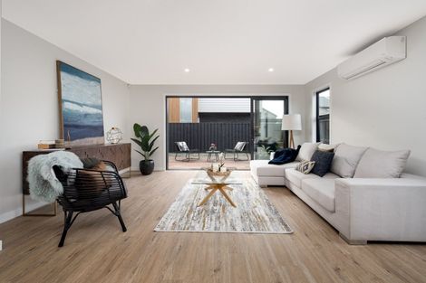 Photo of property in 8 Clovelly Road, Bucklands Beach, Auckland, 2012