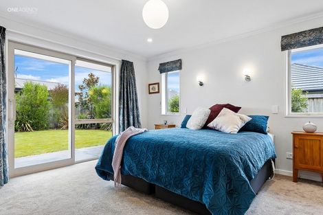 Photo of property in 8 Amy Place, Rangiora, 7400