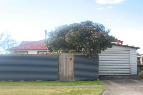 Photo of property in 800 Victoria Street, Parkvale, Hastings, 4122