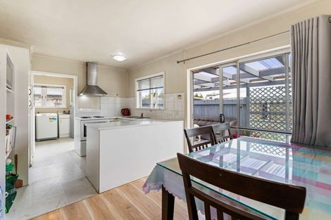 Photo of property in 1/21 Rollerson Street, Papakura, 2110